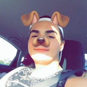 Meet your Posher, Aaron